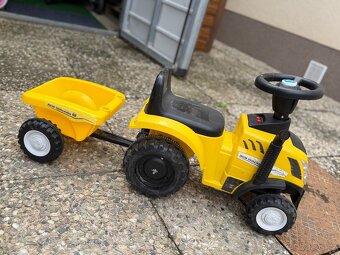 traktor s přívěsem - 2