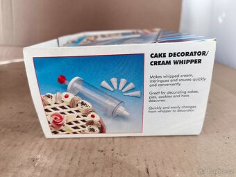 Ruční šlehač se zdobítkem - 2