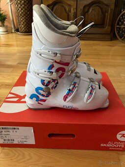 2x dívčí lyžáky Rossignol (pro dvojčata) - 2