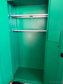 Skříň na olejové sudy - 2