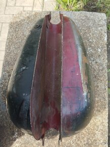 Jawa -ČZ nádrže - 2