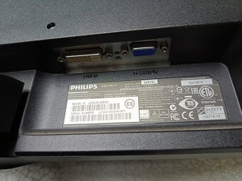 Monitor 21" Philips - 2