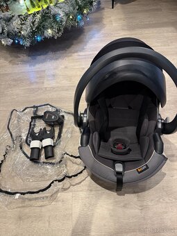 Autosedačka (vajíčko) BeSafe iZi Go Modular i-Size + otočný - 2