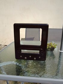 Skříňka protektorátního rádia - 2