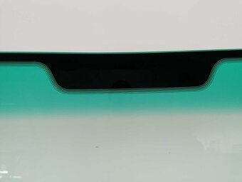 Saab 9000 čelní sklo - 2