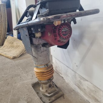 Vibrační pěch, žába, dusadlo - NTC 65 - 2