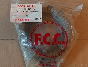 Suzuki GSX1400 - sada spojkových lamel - 2