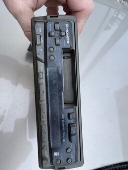 Autorádio Pioneer KEH-3700R - 2