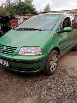 VW SHARAN 1,9 TDI - 2