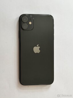 iPhone 11 black + Apple EarPods - 2