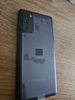 Samsung galaxy s20 FE - 2
