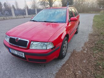Škoda Octavia r.v.2004 2.0i 4x4 - 2