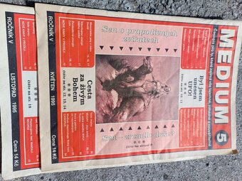 Staré časopisy Medium a Phoenix - 2