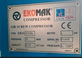 Šroubový kompresor značky EKOMAK DMD 55 - 2