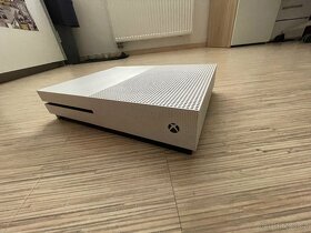 Microsoft Xbox One S 1TB All-Digital - 2