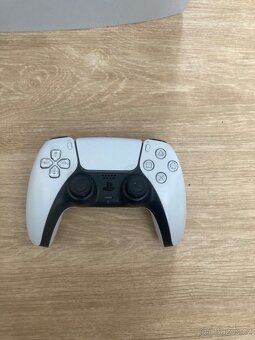 Playstation 5 slim+nejnovější vydání her od EA - 2