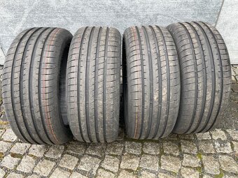 Goodyear Eagle F1 Asymmetric 3 245/45 R18 96W - 2