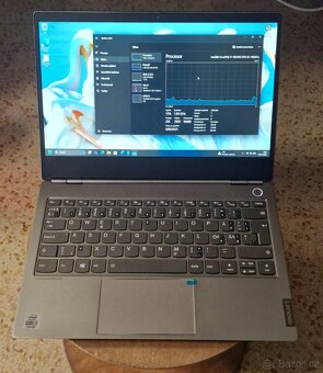 Lenovo ThinkBook 13S-IML - 2