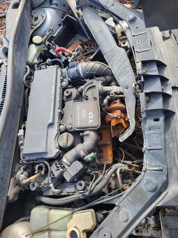 FORD FUSION 1.4 TDCi 50kW, motor F6JB, nahradni dily, ND - 2