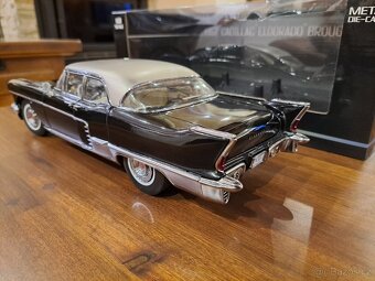 Cadillac Eldorado Brougham 1:18 SunStar - 2