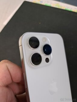 iPhone 16 pro 128gb bílý - 2