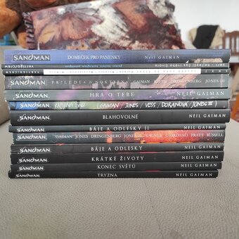 Sandman 1-11 + 2x Smrt - 2