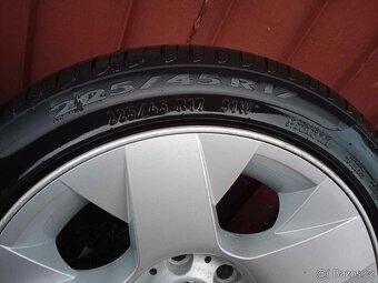 Sada ALU kol originál BMW 5x120 s letní pneu 225/45/17 - 2