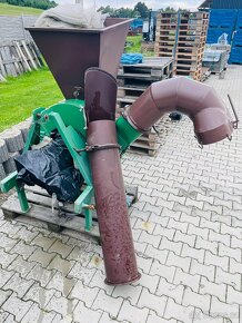 ŠTĚPKOVAČ za Traktor JBL 8 - 2