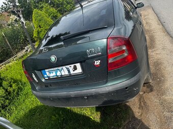 Škoda Octavia II 2.0 TDI 103 kW – na opravu nebo na díly - 2