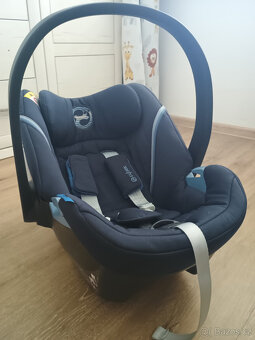 Autosedačka Cybex Aton 5 Navy Blue - 2