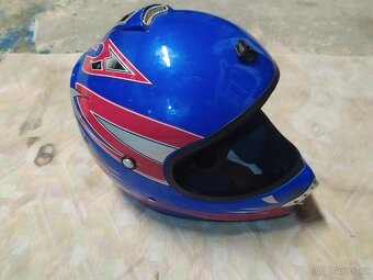 Přilba na moto - 2