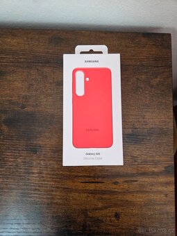 Zadní kryt na SAMSUNG GALAXY S25 - 2