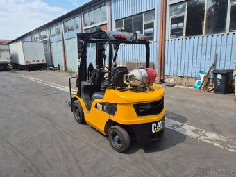 Caterpillar GP 25 N - 2