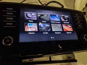 MIB2 Škoda Amundsen s Carplay a Android Auto,DAB - 2