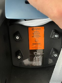 Cybex Aton 5 + základna - 2