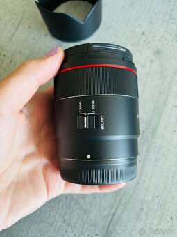 Samyang AF 75 mm 1.8 - 2