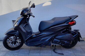 Piaggio Beverly 300 HPE, 2023, TOP stav, 6000km - 2