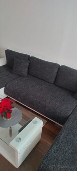 Velký rozkládací gauč - 2