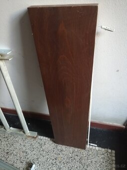 Polička na zeď - 2