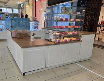 Prodejní stánek kiosek - 2