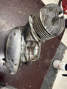 Predám MOTOR JAWA 250/353 - 2