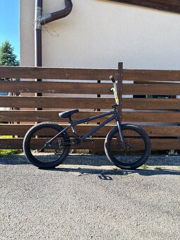 BMX Mongoose Legion L80 - 2