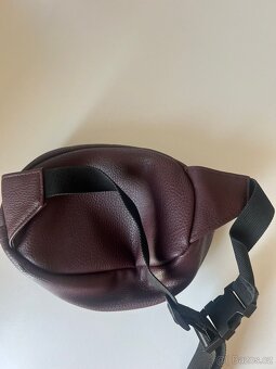 Dámská ledvinka - 2