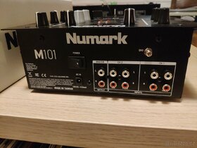 DJ mixér pult Numark M101 - 2