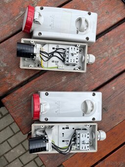 ZÁSUVKA NÁSTĚNNÁ 380V 16A SCAME - 2