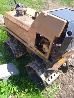 Vibrační válec Rammax - 2