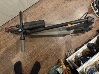 Prodám Xiaomi Mi Electric Scooter 1S + příslušenství - 2