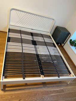 Bílá kovová postel IKEA NESTTUN 160x200cm - 2