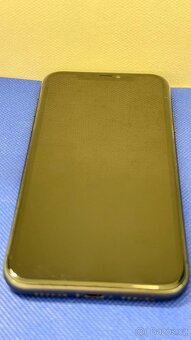 iPhone 11 128GB Black, pěkný stav, nová baterie - 2