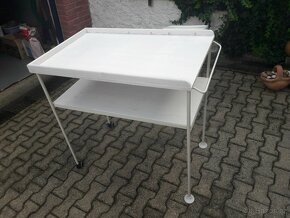 Přebalovací stolek a matrace - 2